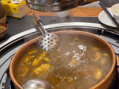 -阿山卓·野生菌火锅·纳西火塘烤肉