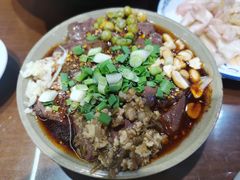 -谢老五跷脚牛肉·非遗传承店