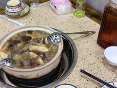 -杨记山珍鸡煲菌汤锅