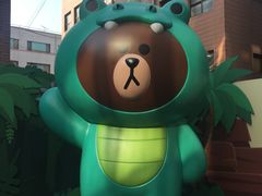 -LINE FRIENDS Garosu-gil Flagship Store