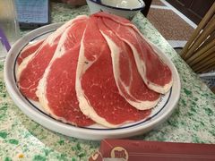 低脂牛肩肉-鸿姐老火锅(疁城新天地店)