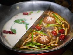 -湊湊火锅·茶憩(东城万达店)