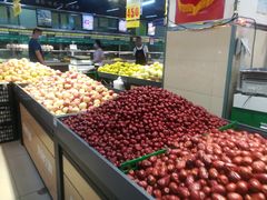 -地利生鲜(万科明天广场店)