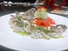 -江上荟·创意中国菜(绿地缤纷城店)