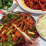 今天宜吃小龙虾