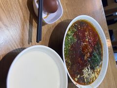 -三好食堂(煎饺·馄饨·肉饼米线·盛世广场店)