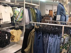 -H&M(华润万象城店)