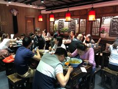 大堂-张氏宽窄巷成都名小吃(茂业百货华强北店)