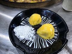 -粘豆包柴火铁锅炖