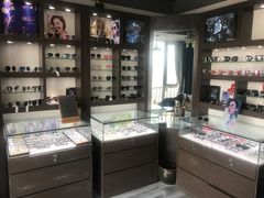 -视野联行眼镜蔡司·依视路官方授权店(顺城店)