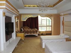 -九号公馆(秦岭路店)