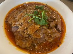 蒜泥肘子肉-洪兴砂锅·融合砂锅菜(三站店)