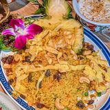 这家泰料冬阴功汤无限续，太壕了‼️