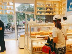 -好利来(国际能源店)