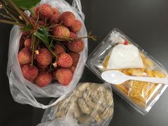 -芒果糯米饭摊子