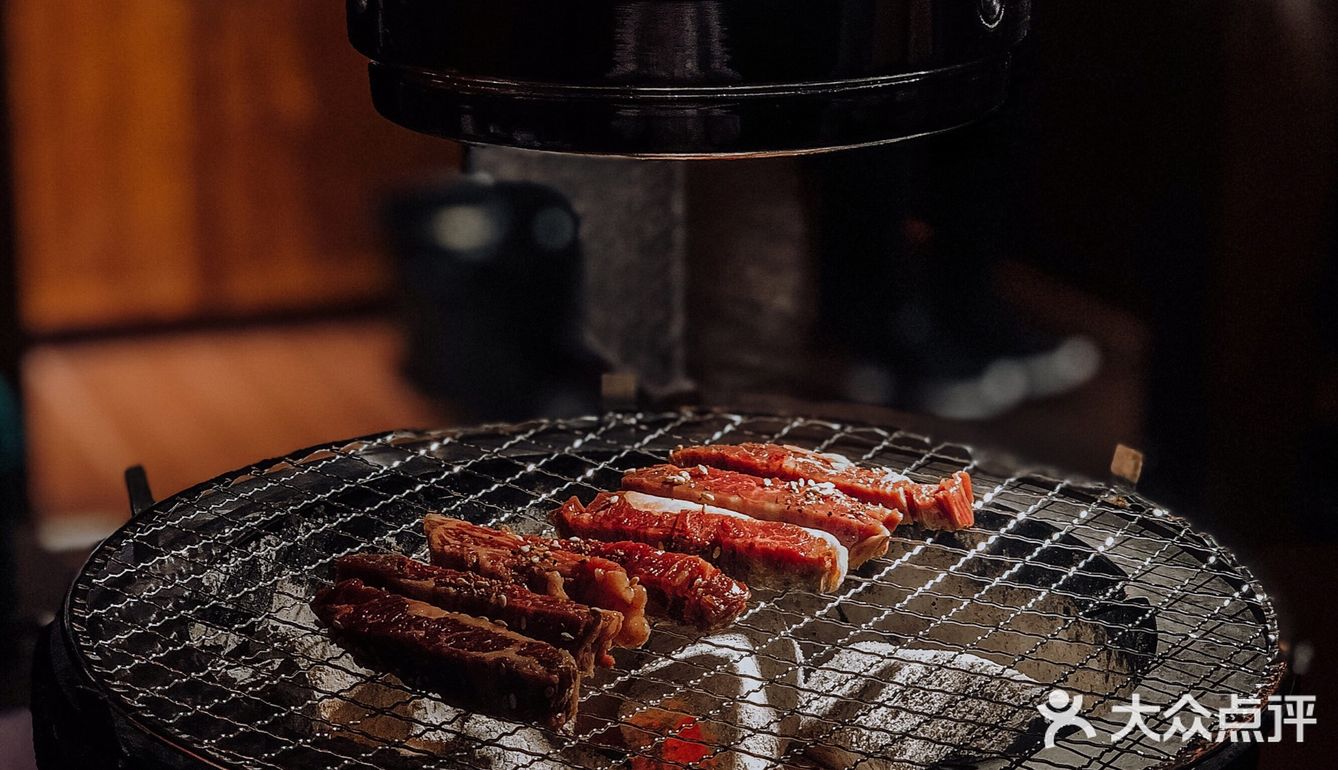 X君🉐️烤肉打卡🔎从四张桌子发展到三家店的必吃榜烤肉👉🏻四張