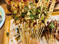 -街角等你.大连海鲜烧烤.经典铁板海鲜串(西安路店)