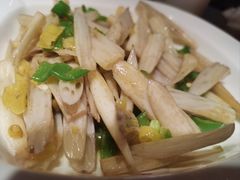 -爱碗亭·鲜炒湖南菜(壹城中心店)