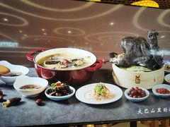 -黑鸡小馆(金源店)