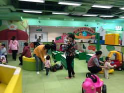 -莫莉幻想儿童乐园(北京上地华联店)