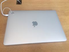 -Apple零售店(华贸购物中心店)