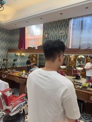 -男先生男士理发馆