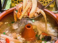 -老滇山寨•云南特色菜•地方菜•民族风情歌舞表演(金碧店)