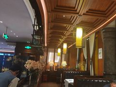 -八府香鸭·啫啫煲(华山路店)