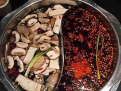 -纸盐河码头火锅(十八梯店)