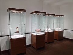 -上海市工艺美术博物馆