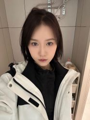 -红馆妆造(中央大街店)