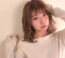 -MYYF SALON烫发染发