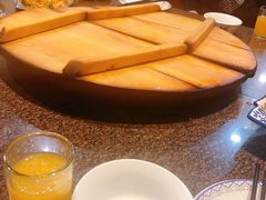 农家小笨鸡-老关东铁锅炖(哈西店)