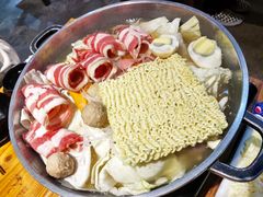-辛明堂洞韩式芝士年糕火锅(万达店)