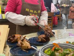 红烧乳鸽-煲煲掂风味煲仔饭餐厅(西区店)