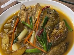 家烧溪鱼-柠静私家菜(石板巷店)