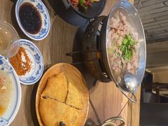 -肖四女乐山跷脚牛肉(滨江天街店)