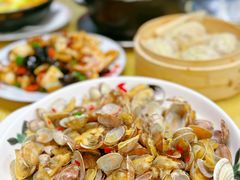 -崴海渔村(虹梅路店)