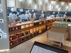 -关东小磨东北菜(漕河泾印象城店)