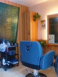 -丝客富脱发养发头皮馆