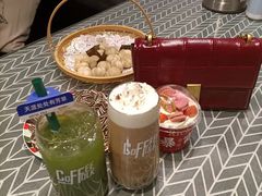 -咖啡人·融合餐厅(万达环宇店)