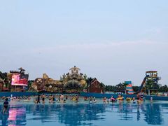 -沈阳龙润夏宫温泉水乐园