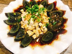 -宫老四·上品烧烤酒店(汉东路店)