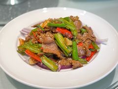 -海派美食·家宴海鲜青岛菜·石锅鲽鱼头(东方城店)