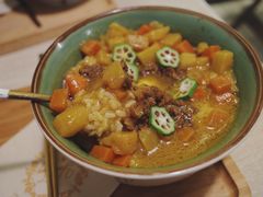 咖喱窝蛋牛肉饭-春风·有糖(崇宁路店)