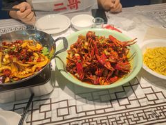 -靓虾二哥长沙地标小龙虾(五一广场店)
