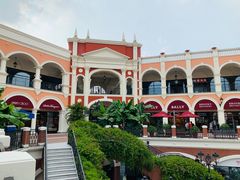 -佛罗伦萨小镇广佛名品奥特莱斯(疏港路店)