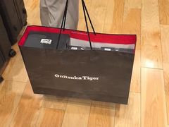 -Onitsuka Tiger(港汇恒隆广场店)