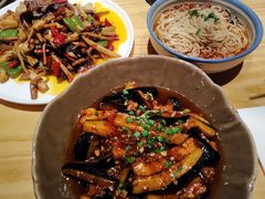 -十三式重庆江湖菜(金茂览秀城店)