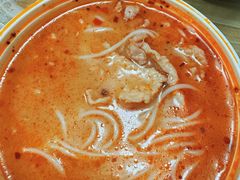 -鹤江桥·红油牛肉粉(SKP店)